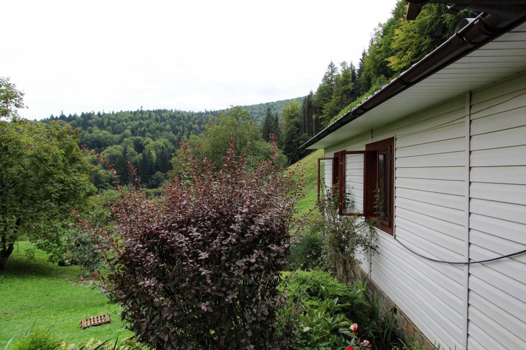 Котедж "Красний Краєвид" Yaremche Exterior photo